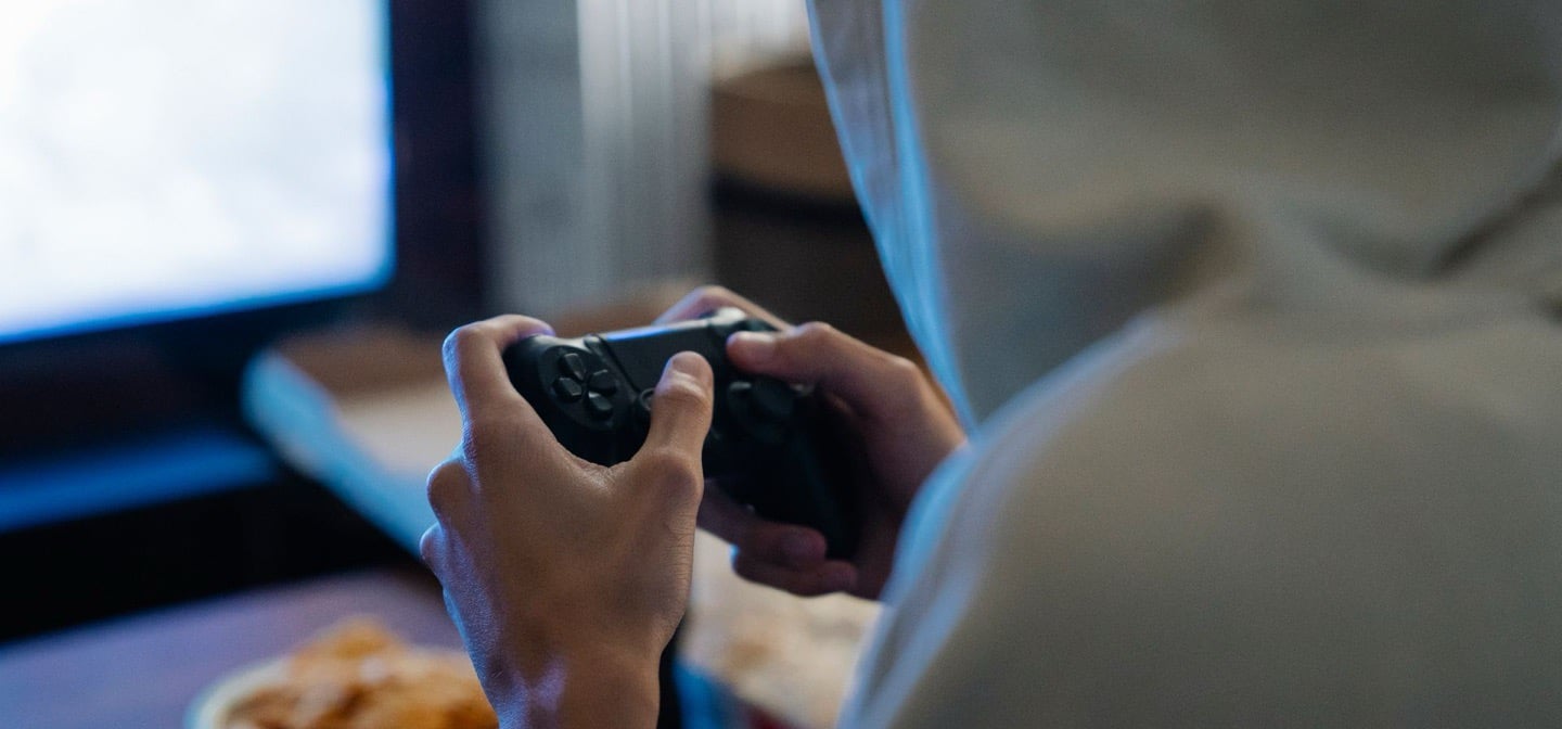 How Rent-to-Own Gaming Consoles Work: PS5, Xbox, and Switch